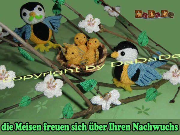 Frühlingsdekoration 3 Blaumeise, Frühling-Dekoration (H317) und Kuscheltier Vogel Blanka (A107)