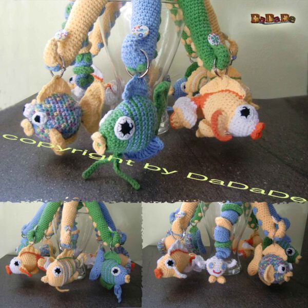 Krake Matrose Kalle, mit Fischen, die Spieluhr zum Greifen und Kuscheln  (B404)