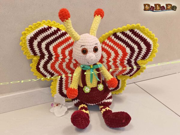xSchmetterling-Er 4 Schmetterling Friedl und Frieda Zickzack, zum Kuscheln (A129)