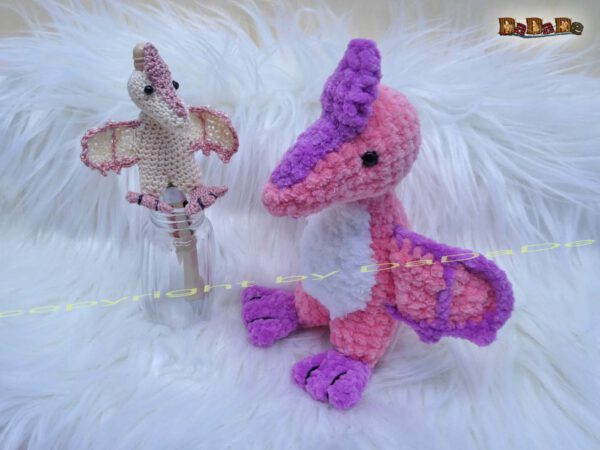 xStifte Flugsaurier Chenille 2 Stift mit Dino, der Flugsaurier, der Kugelschreiber mit Deko (H722)