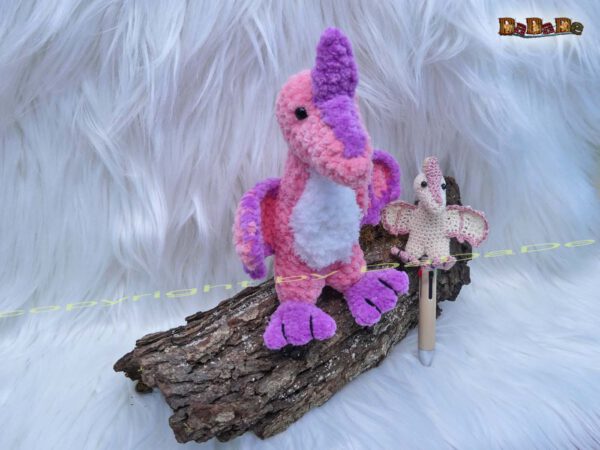 xStifte Flugsaurier Chenille 4 Stift mit Dino, der Flugsaurier, der Kugelschreiber mit Deko (H722)