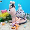 Schleimspuren-Schnecki Loisa mit Hase Hopsy (H351)