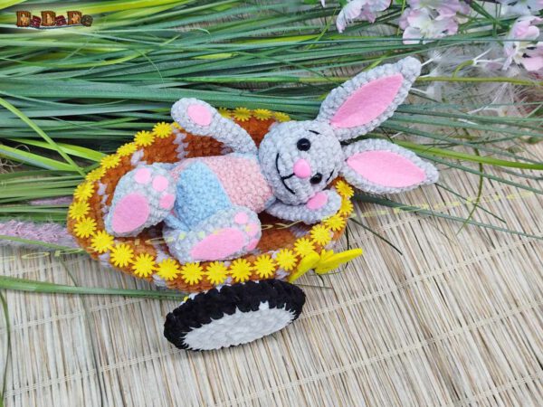 xWurm Hase-Ei 1 Wurm Wuppi mit Hase Flopsy (H350)