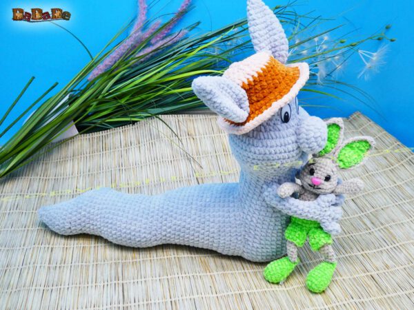 xWurm Wuppi grau+Hase 13 Wurm Wuppi mit Hase Flopsy (H350)